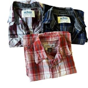 Lot of (3)  Men's Urban Pipeline Casual Shirts - SMALL